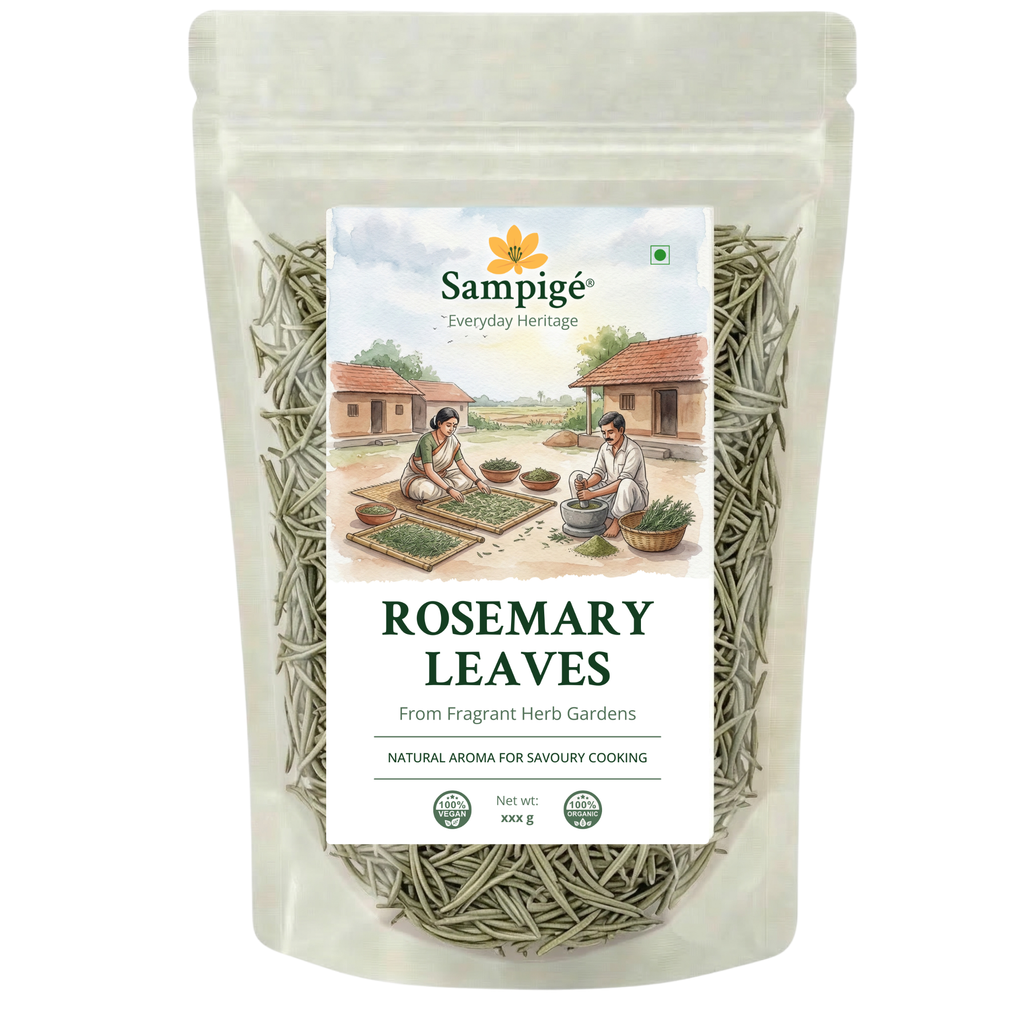 Sampige Rosemary leaves